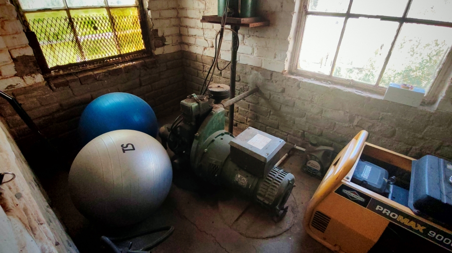 6 Bedroom Property for Sale in Middelburg Eastern Cape